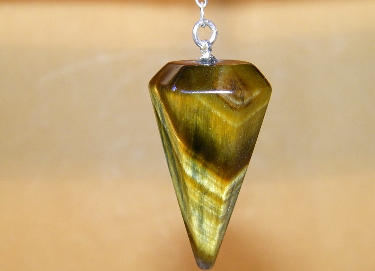 pendule radiesthésie cône oeil de tigre