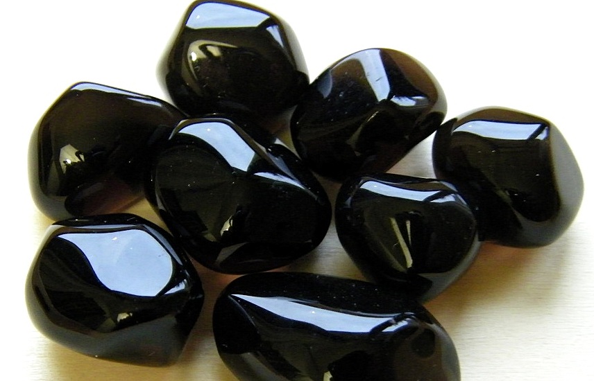 obsidienne larmes d'apache pierre naturelle roulée protection