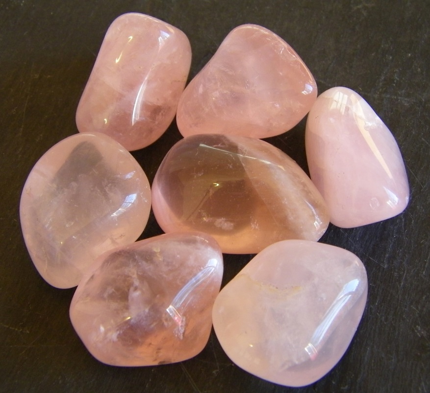 Quartz rose pierre naturelle
