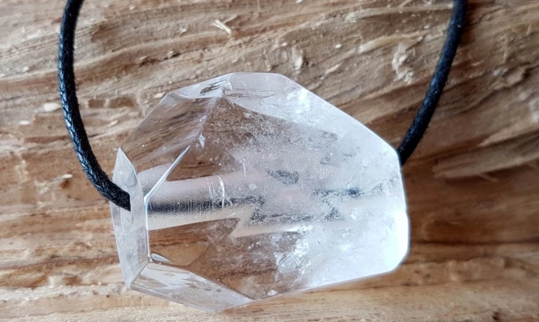 Cristal de roche Bloc percé pendentif