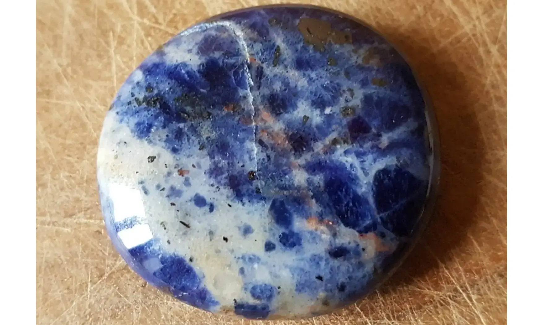 Sodalite Galet 6 pierre plate
