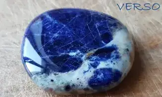 Sodalite Galet 10 pierre plate