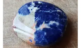 Sodalite 11 Galet pierre plate