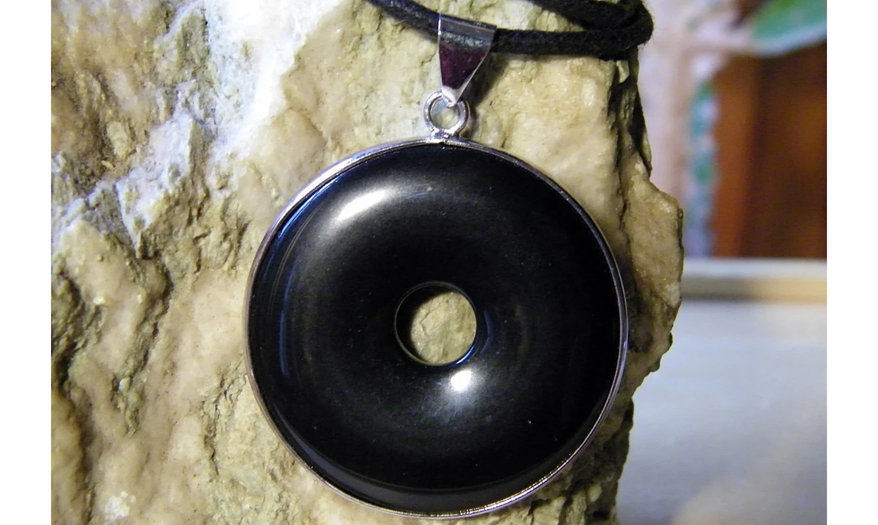 Onyx noir Pi Cerclé pierre