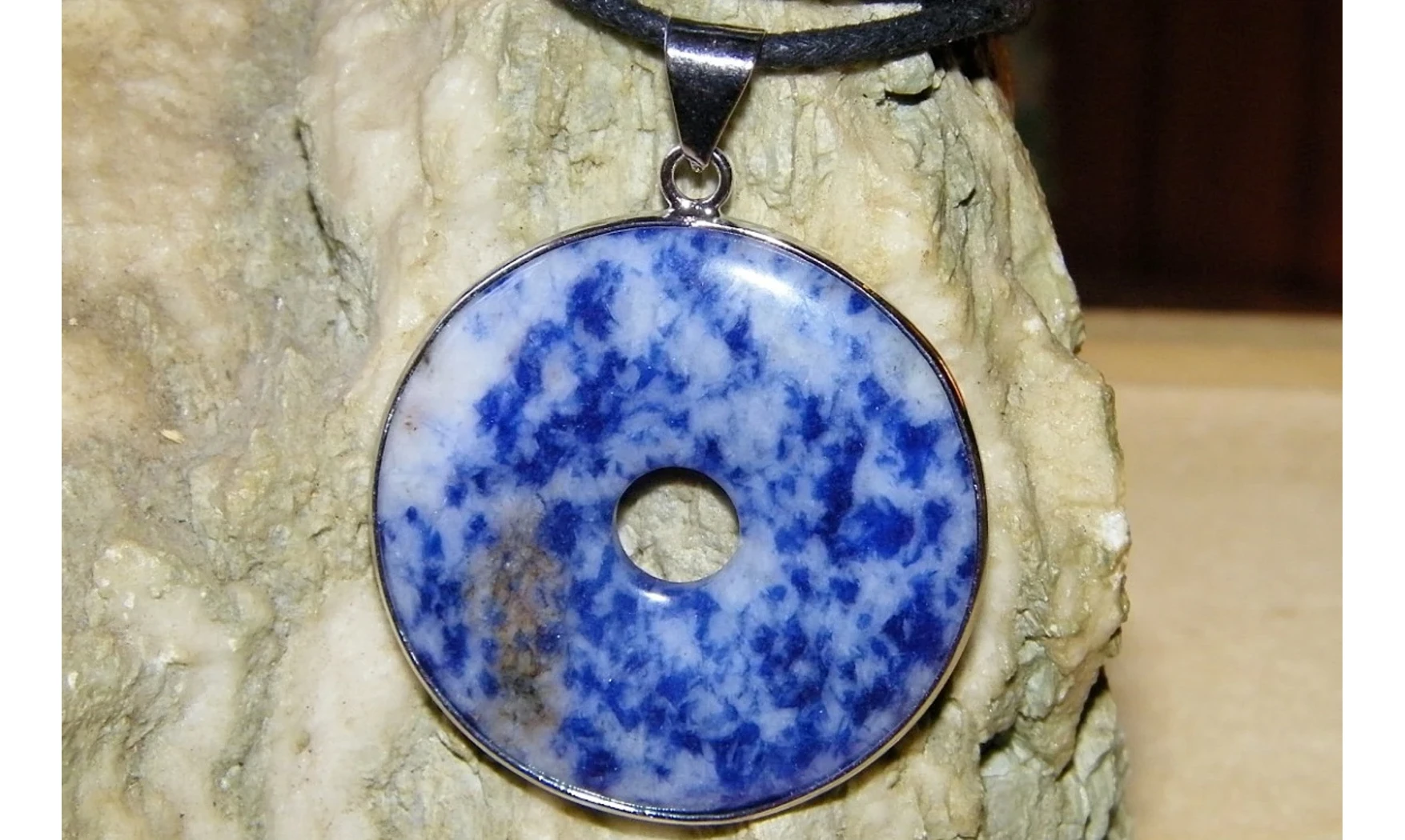 Sodalite Pi Cerclé pierre