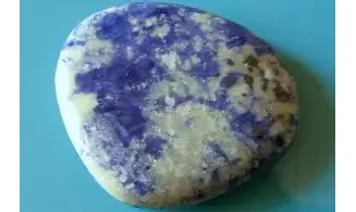 Sodalite 15 Palm Stone