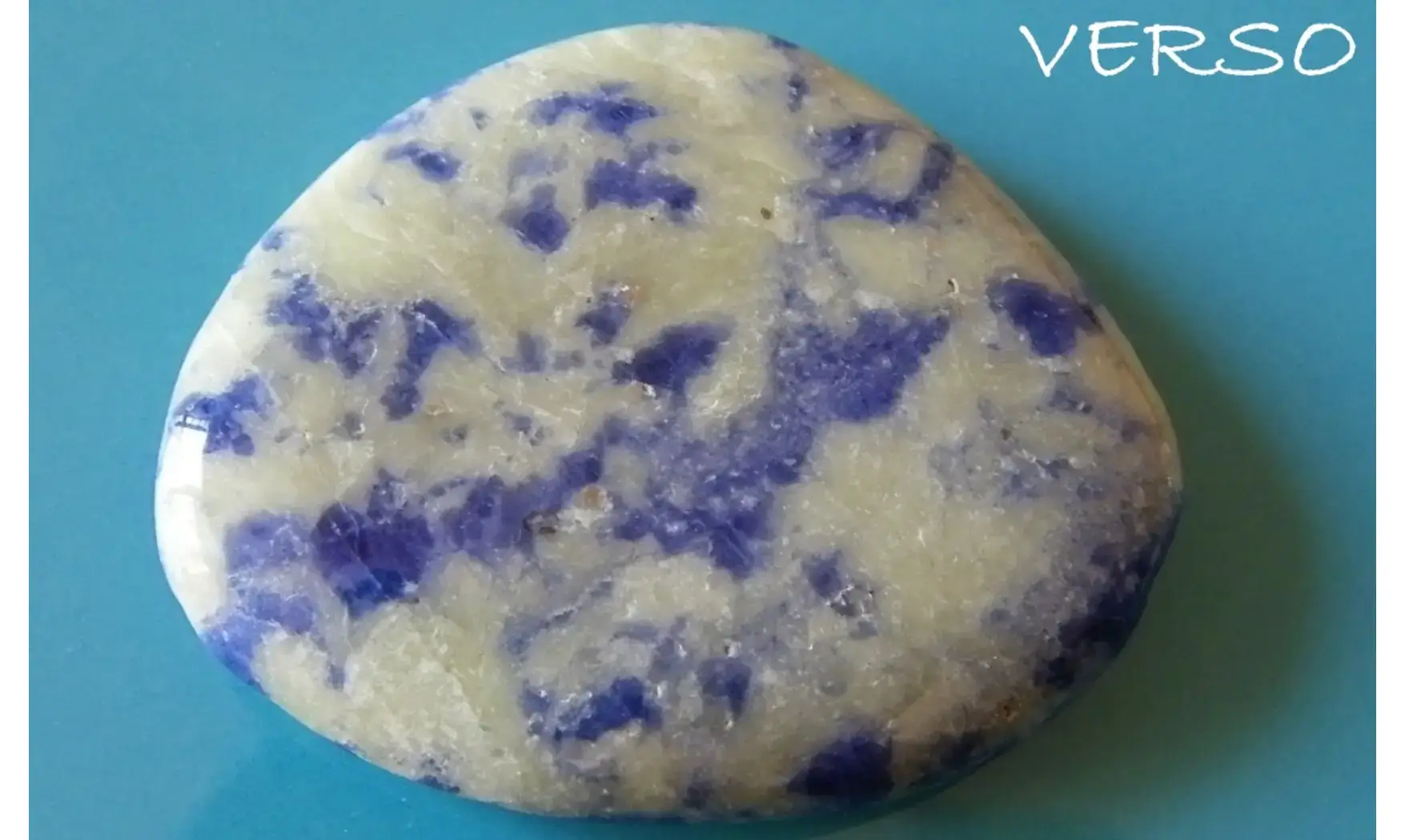 Sodalite 15 Palm Stone