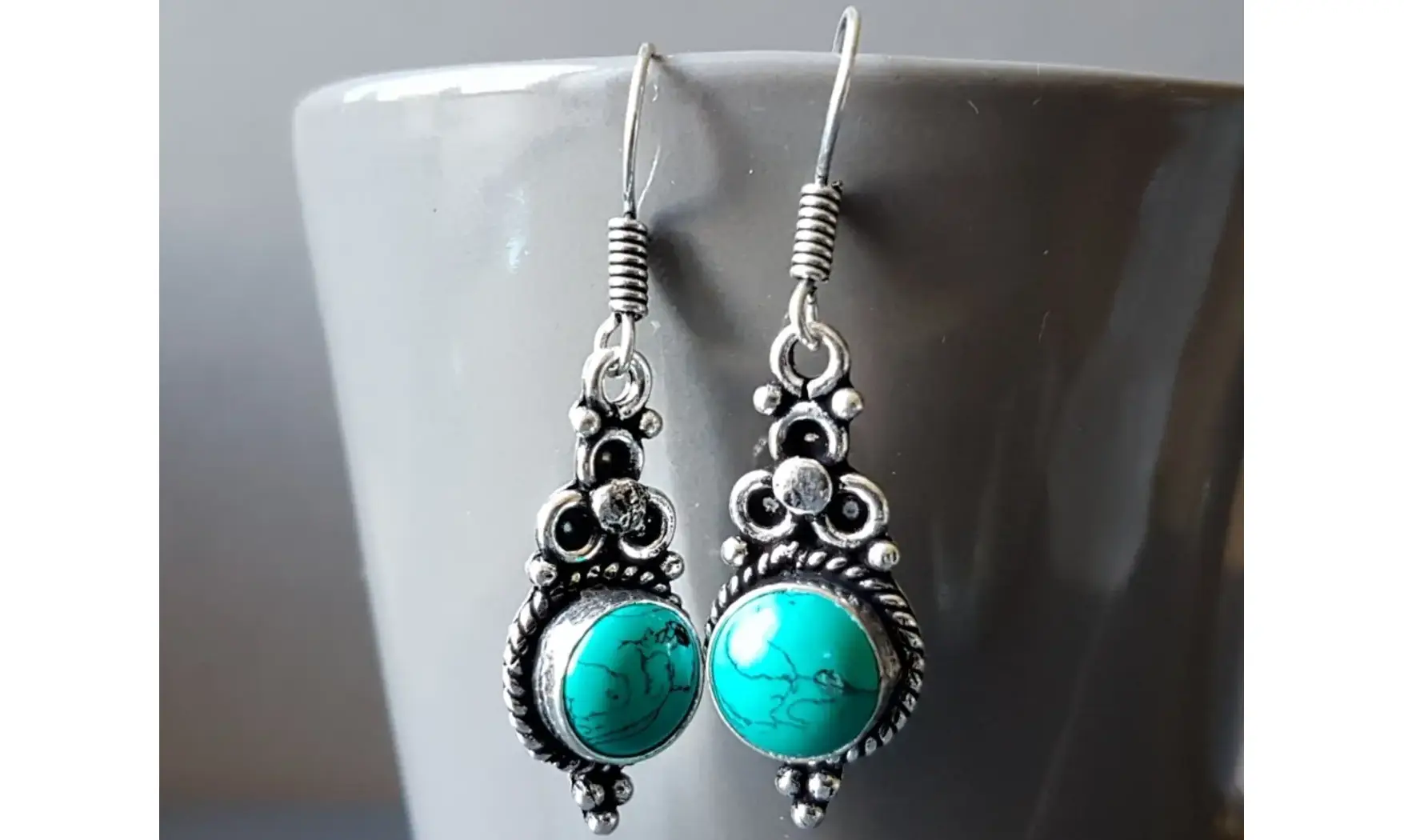 Dye Howlite silver plated Earring 1