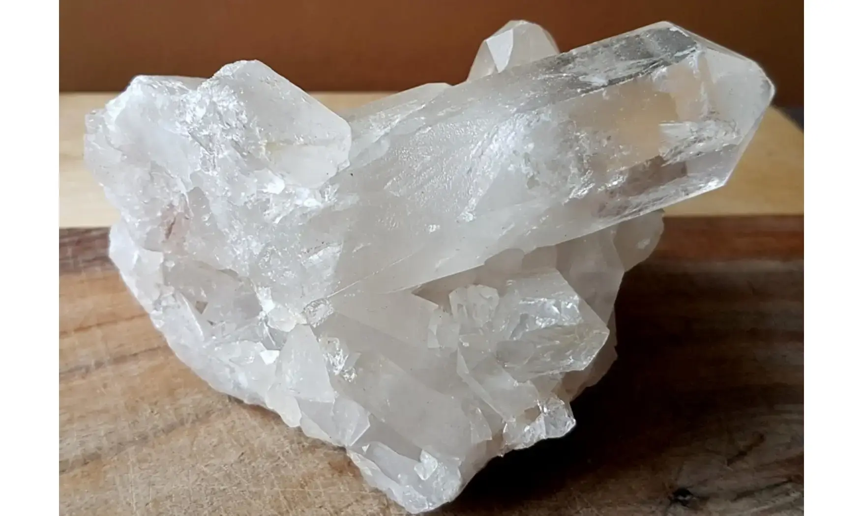 Cristal de roche Gerbe Pierre Brute 10