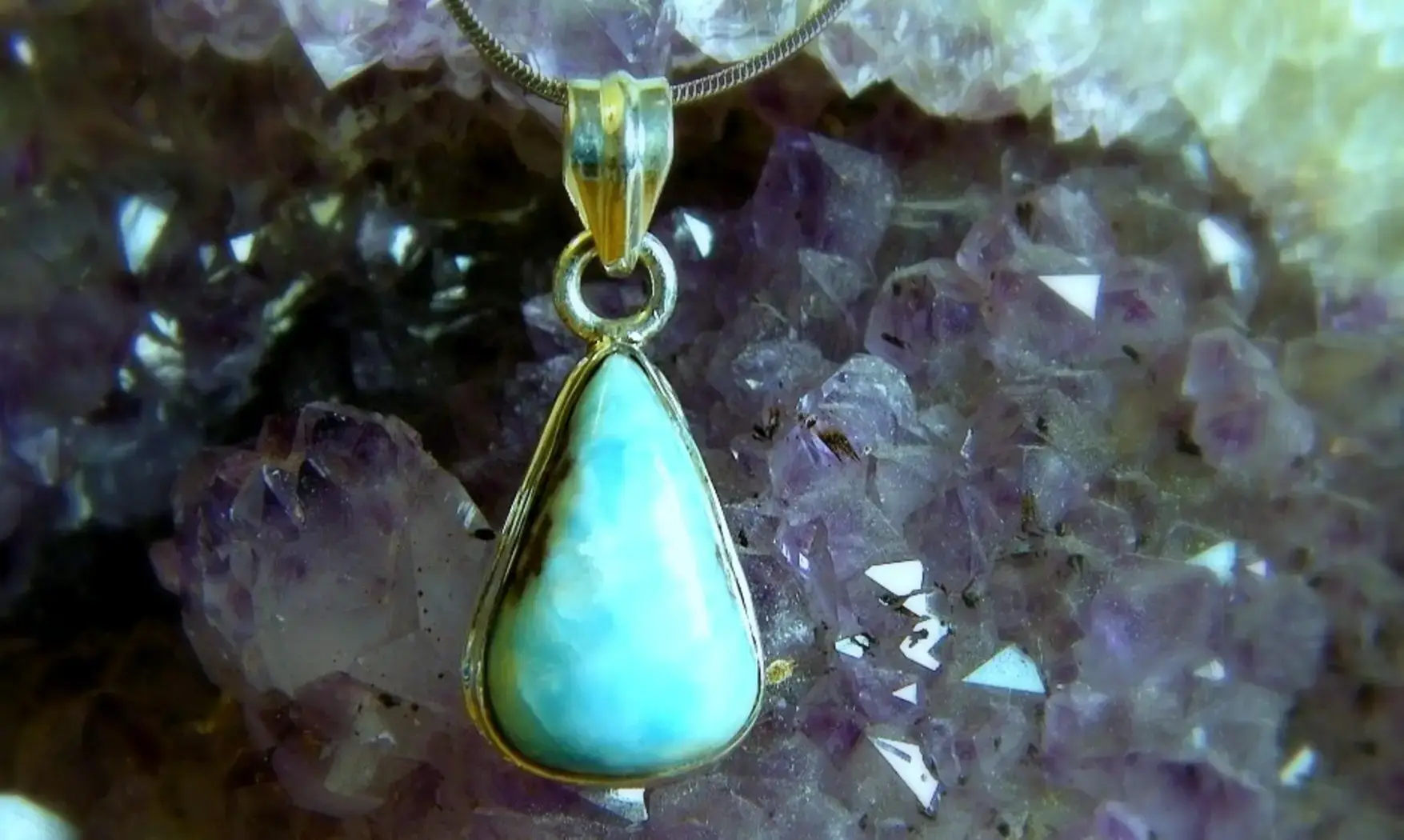 Larimar & 925 Silver plated pendant