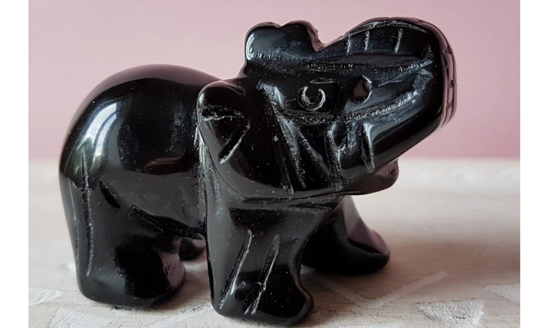 Éléphant Onyx noir pierre