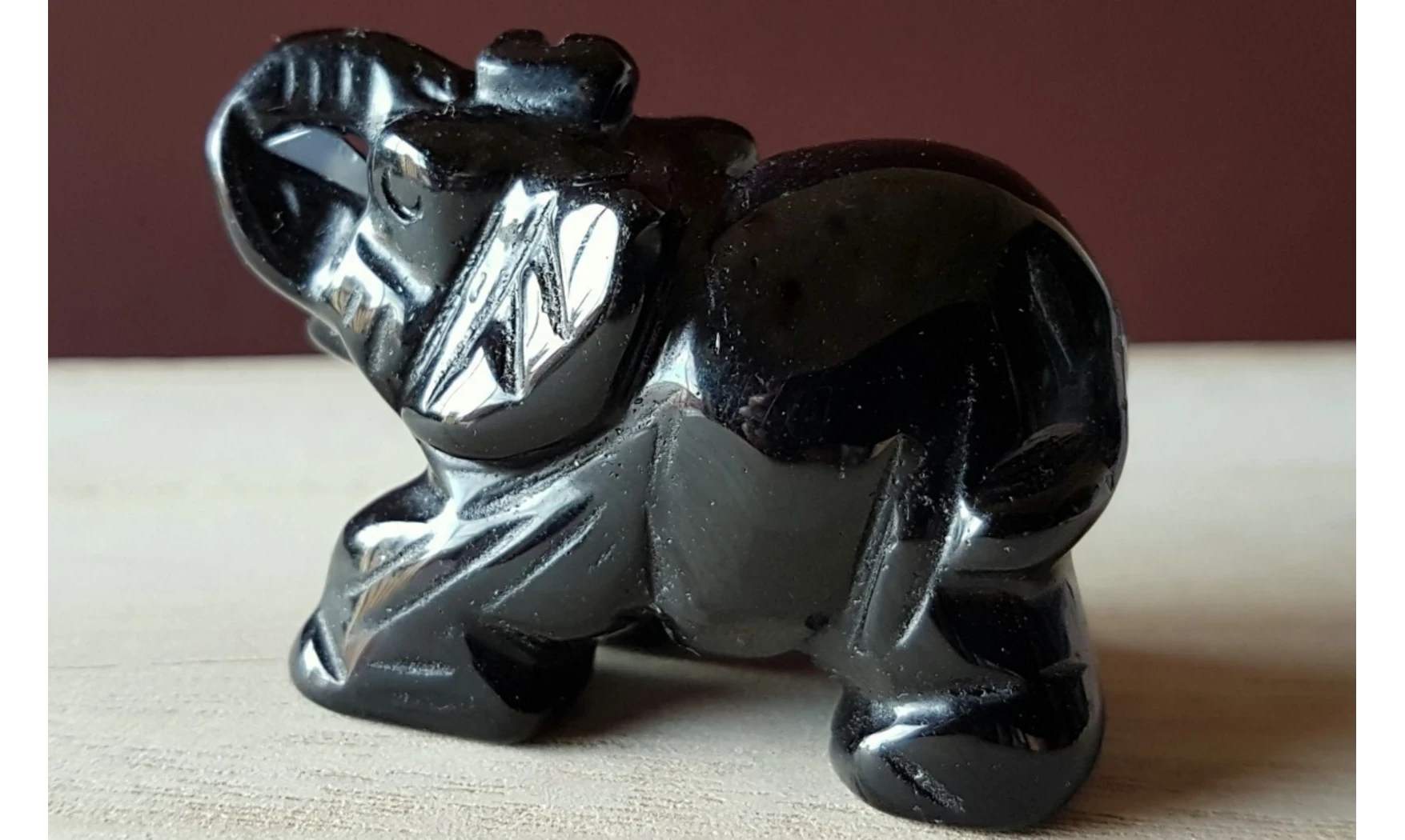 Éléphant Onyx noir pierre