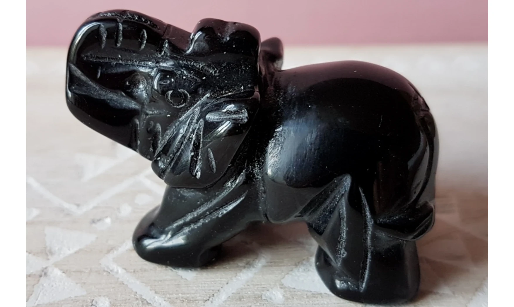 Éléphant Onyx noir pierre