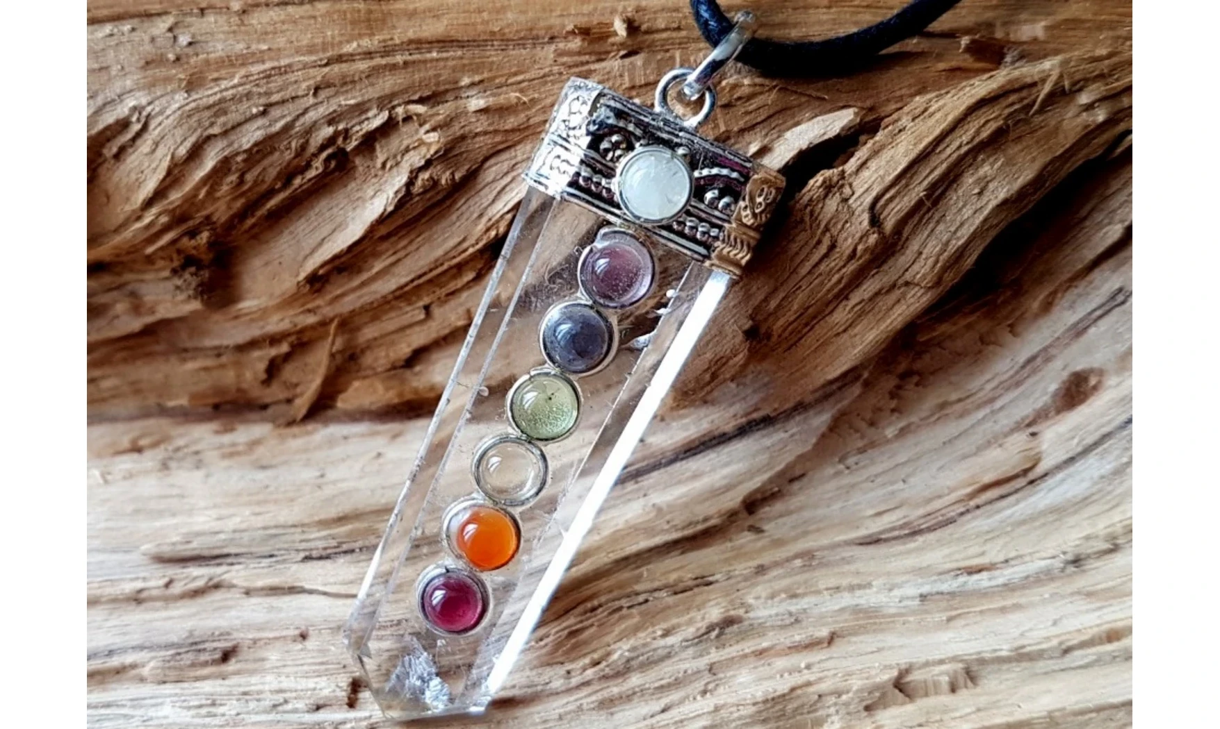 Cristal roche Pointe 7Chakras pendentif