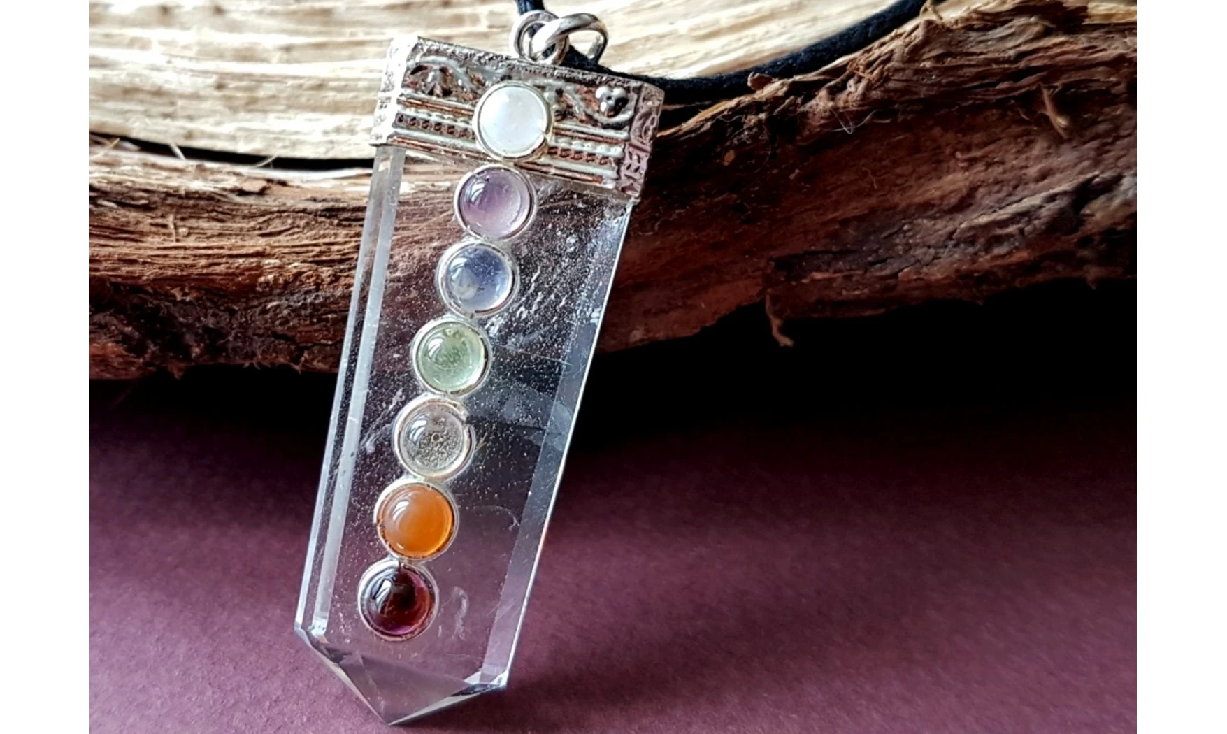Cristal roche Pointe 7Chakras pendentif