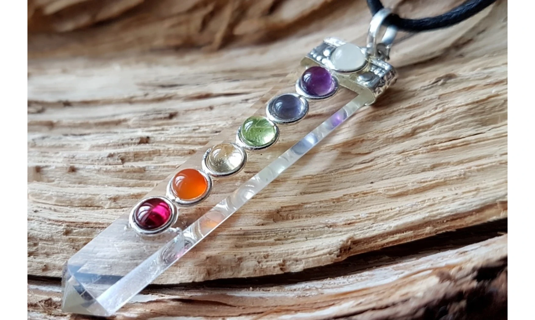 Cristal roche Pointe 7Chakras pendentif