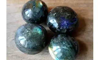 Labradorite large tumbled stone