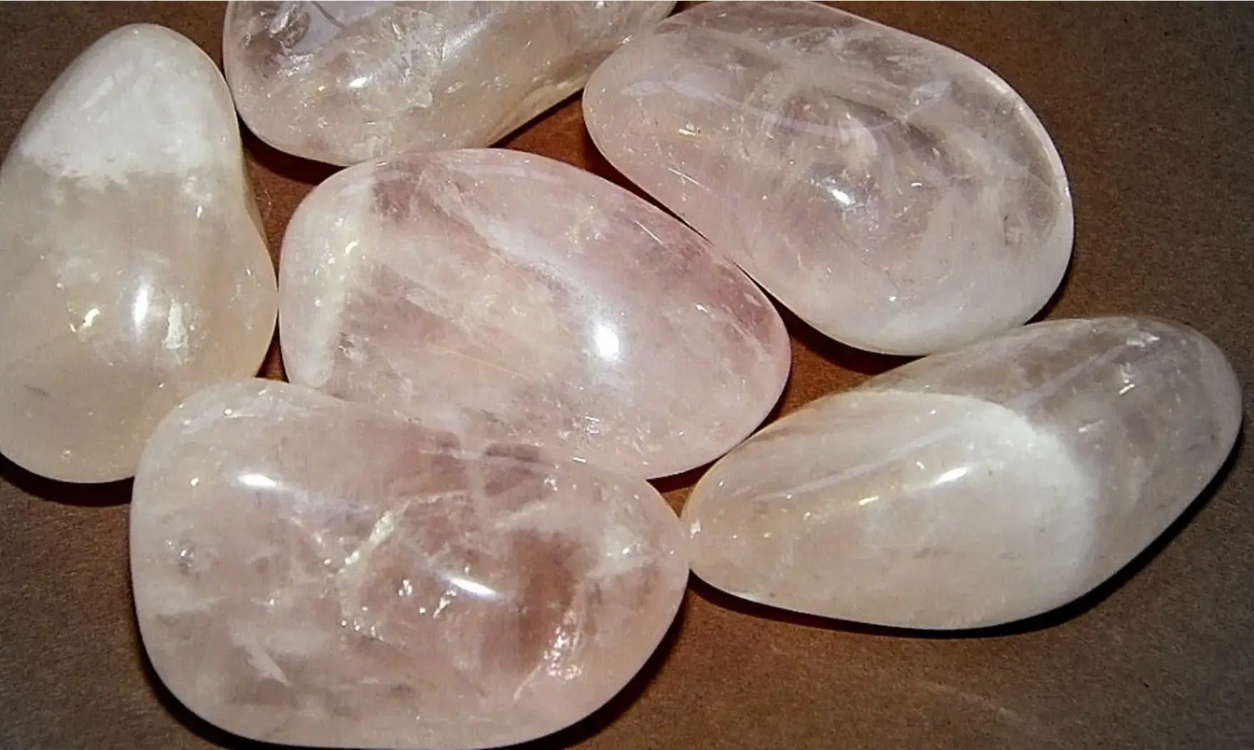 Quartz Rose Galet pierre roulée