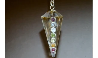 7 Chakras pierres pendule cône Cristal