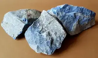 Lapis lazuli rough stone