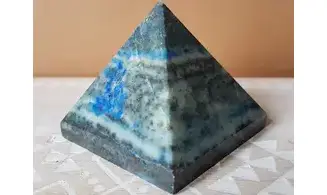 Pyramid Lapis lazuli
