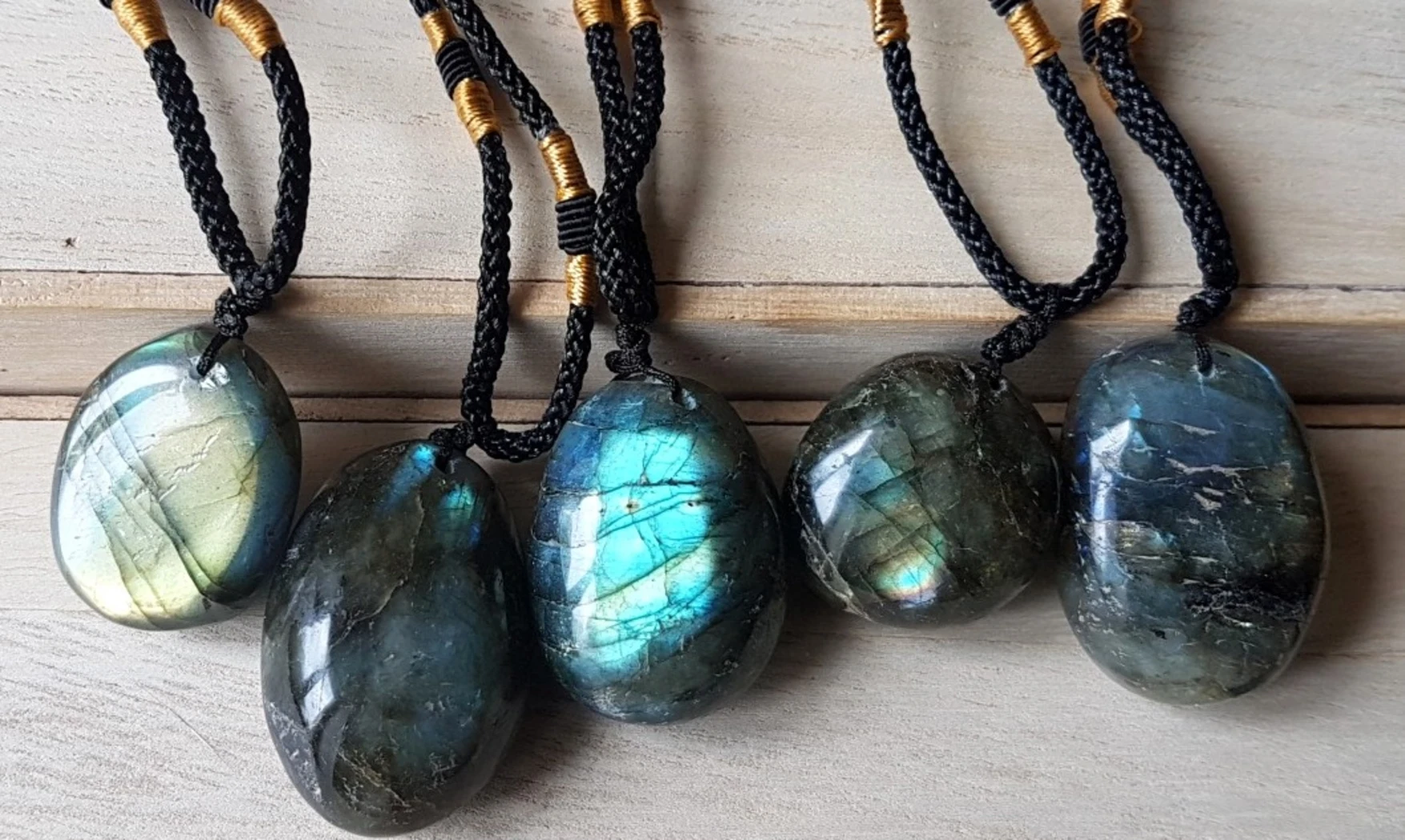 Labradorite pierre percée pendentif