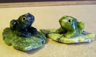 Grenouille pierre Serpentine