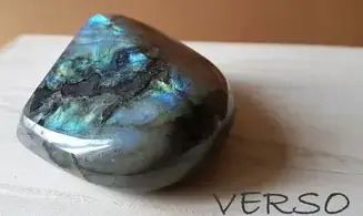 Labradorite Pierre Bloc poli 7