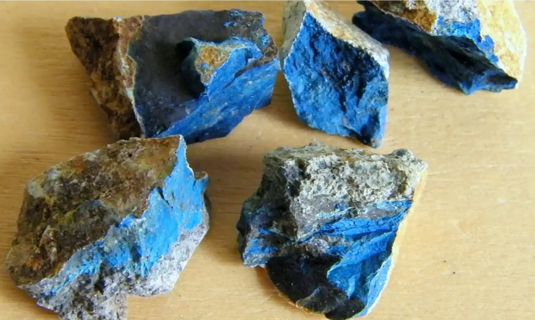 Aerinite Pierre Brute