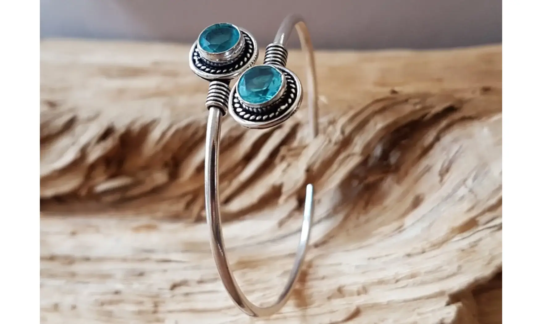 Topaze bleue Bangle bracelet pierre