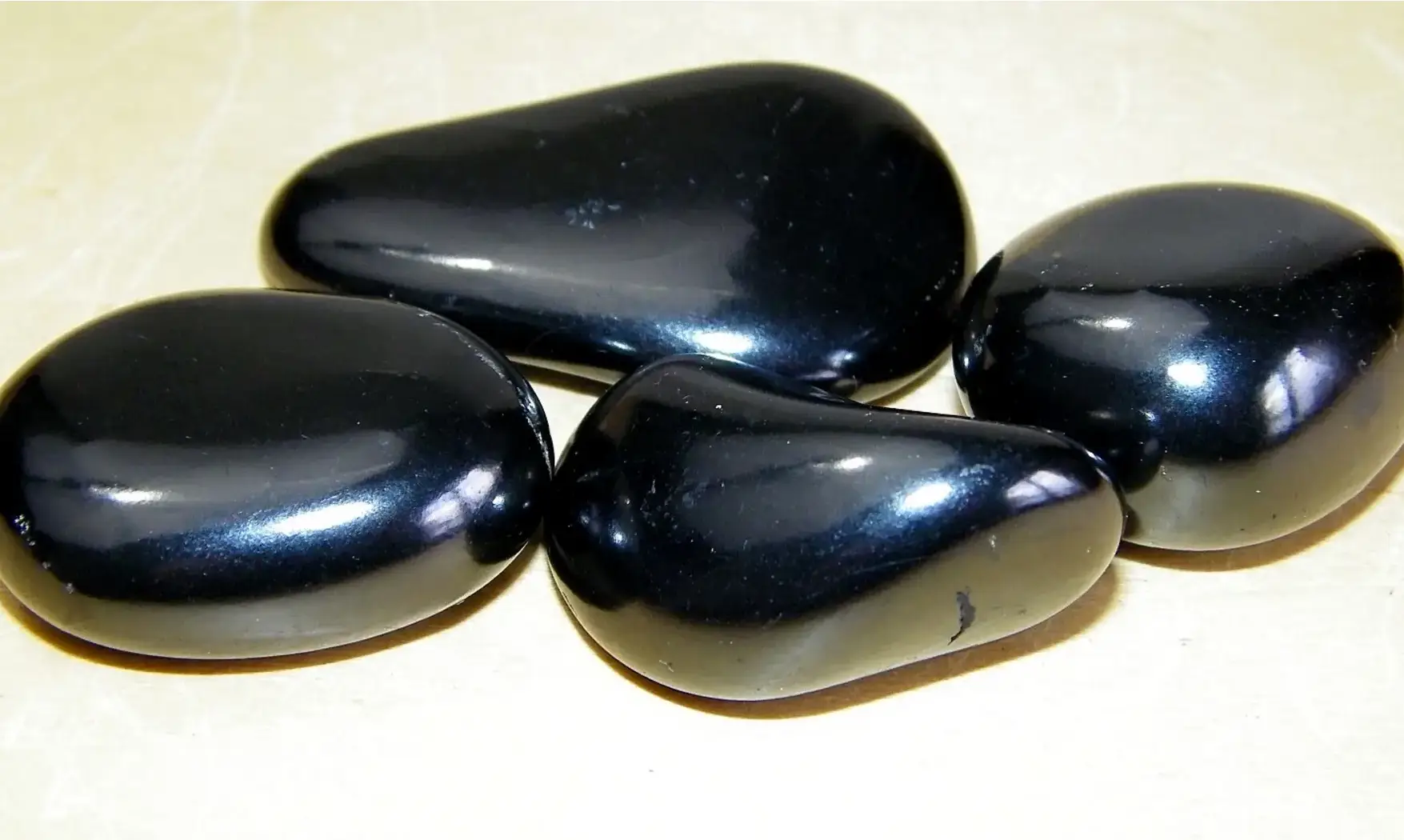 Shungite Galet pierre roulée