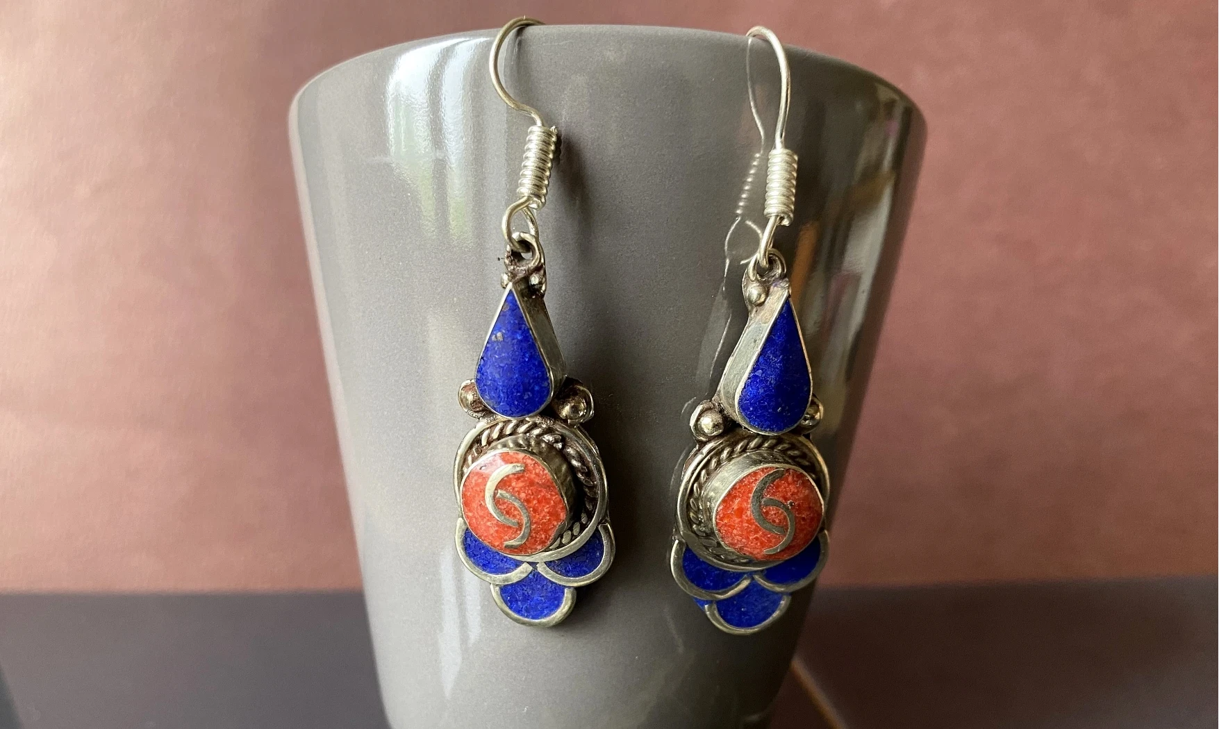 Tibetan Lapis lazuli / Coral Earring