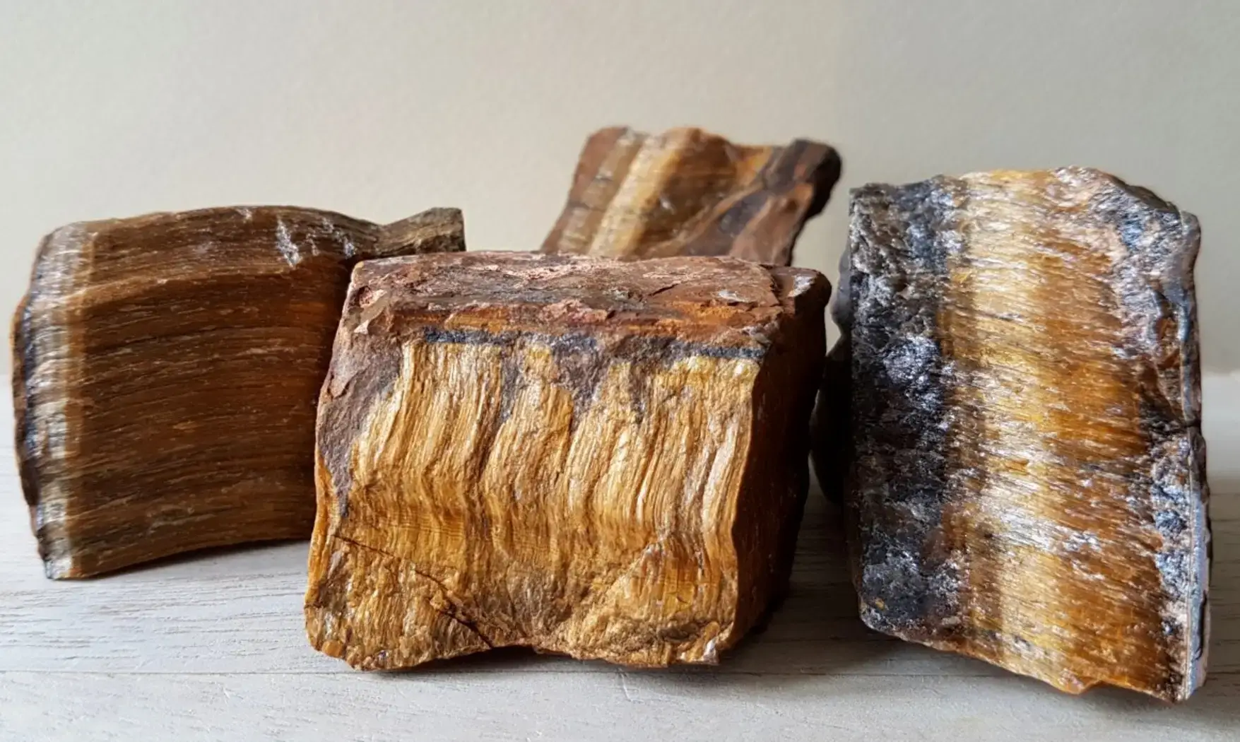 Tiger Eye Rough stone