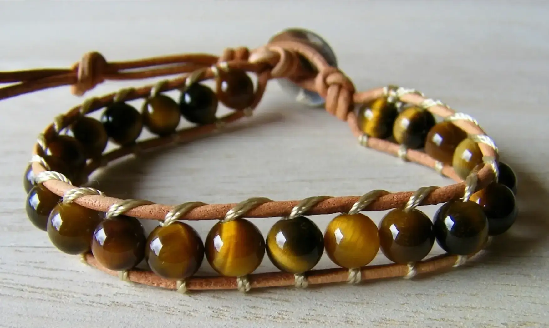 Oeil de Tigre Bracelet perles pierres