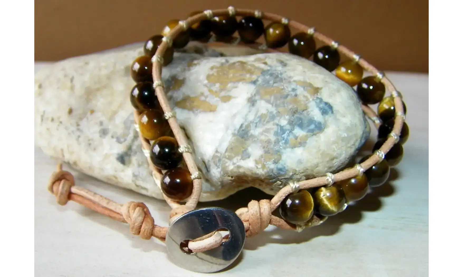 Oeil de Tigre Bracelet perles pierres