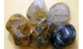 Cristal Quartz Tourmaline pierre roulée