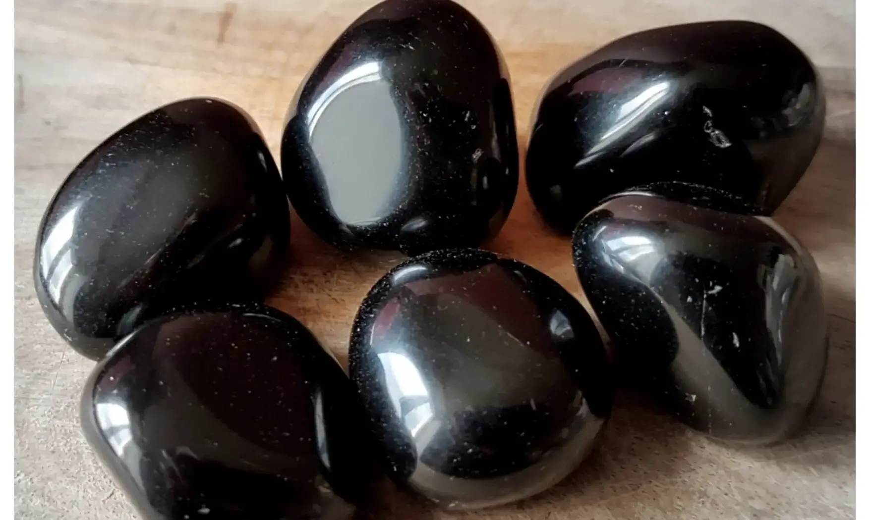 Obsidienne Noire Galet pierre roulée