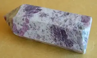 Tourmaline rose Bâton Massage
