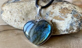 Labradorite 7 & 925 Silver plated