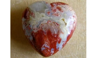 Coeur Jaspe Rouge Galet pierre