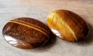 Oeil de Tigre Galet pierre plate