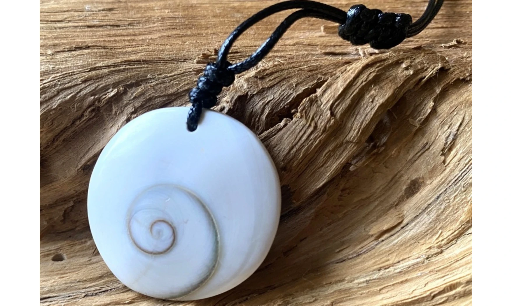 Oeil Sainte Lucie Galet Pendentif
