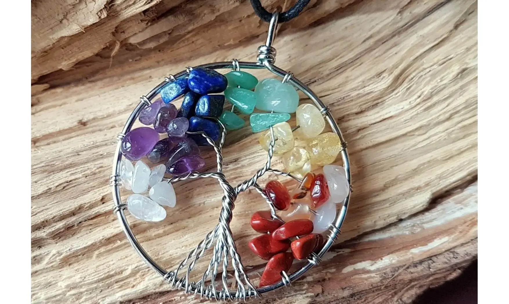 Arbre de Vie 7 Chakras pierres pendentif