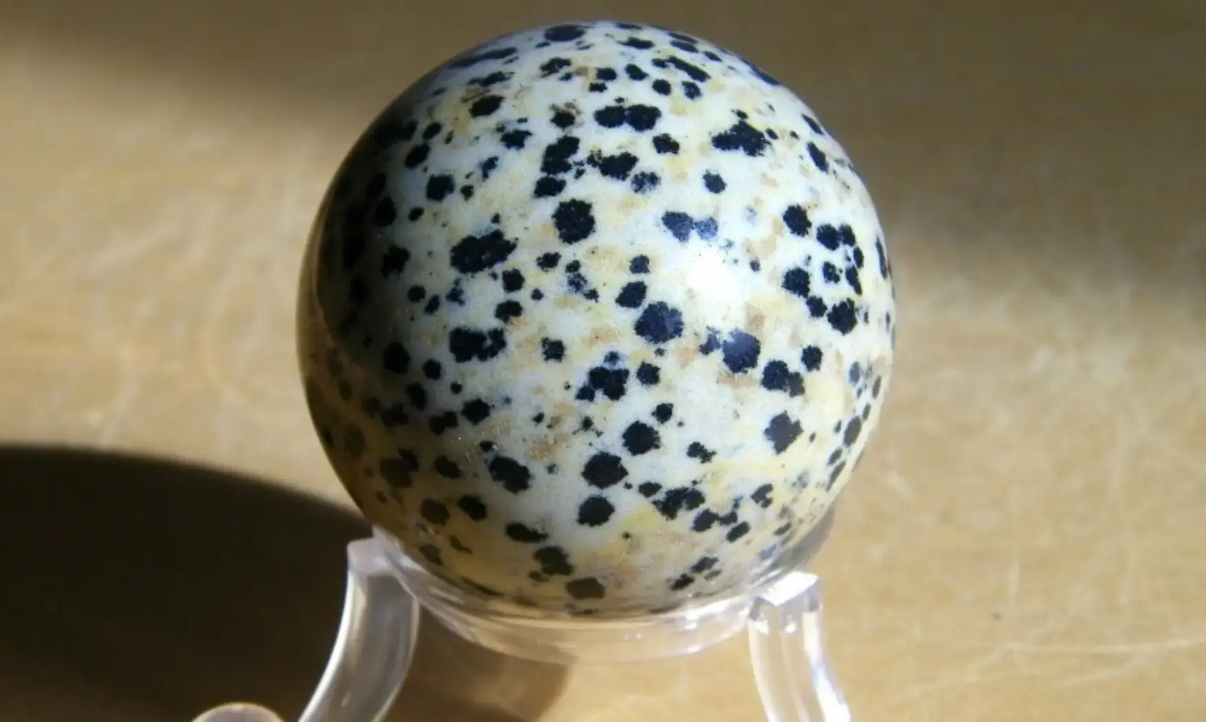 Jaspe Dalmatien Boule pierre