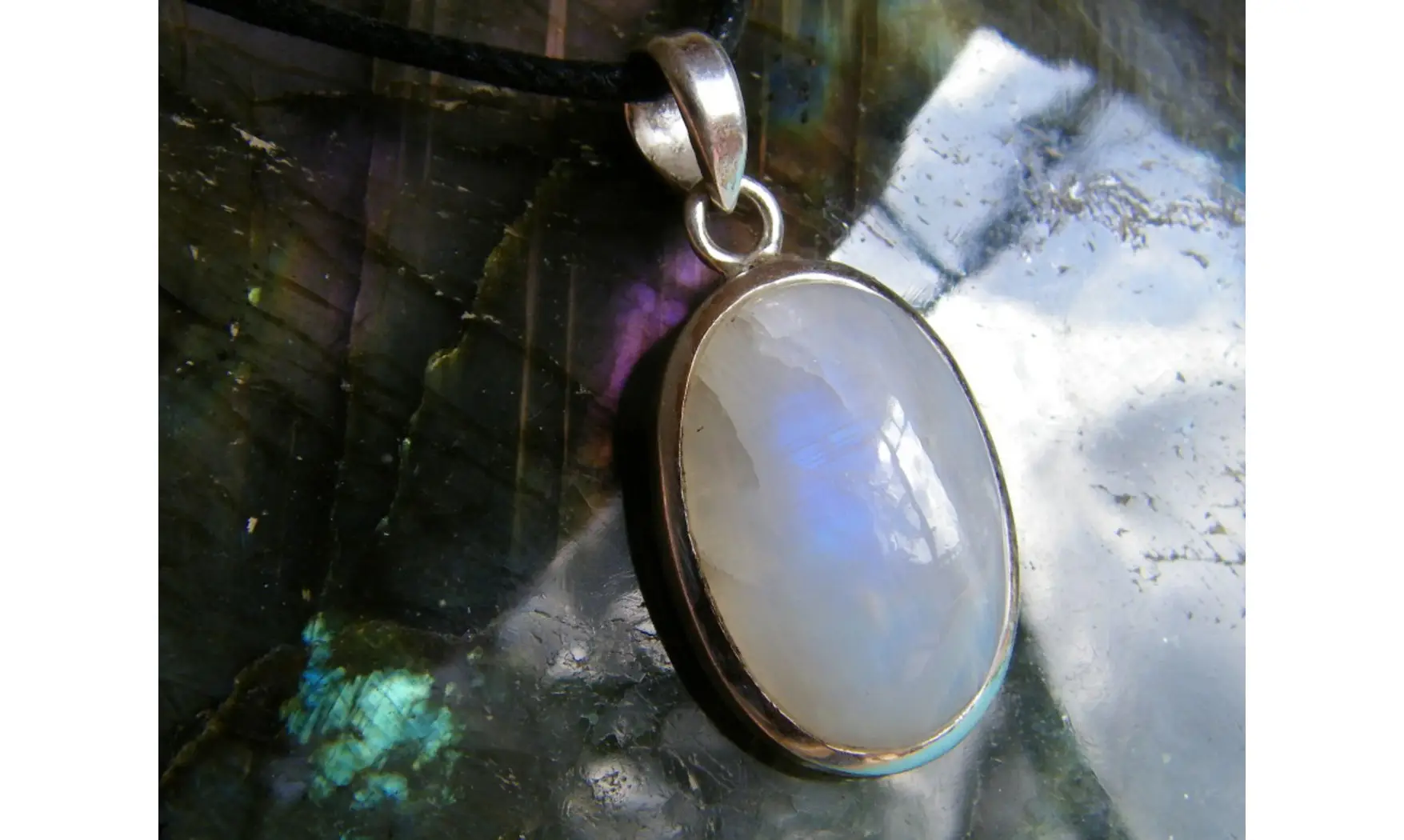 Pierre de Lune pendentif 3B & Argent