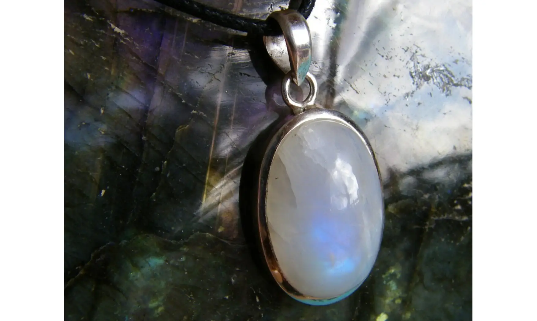 Pierre de Lune pendentif 3B & Argent