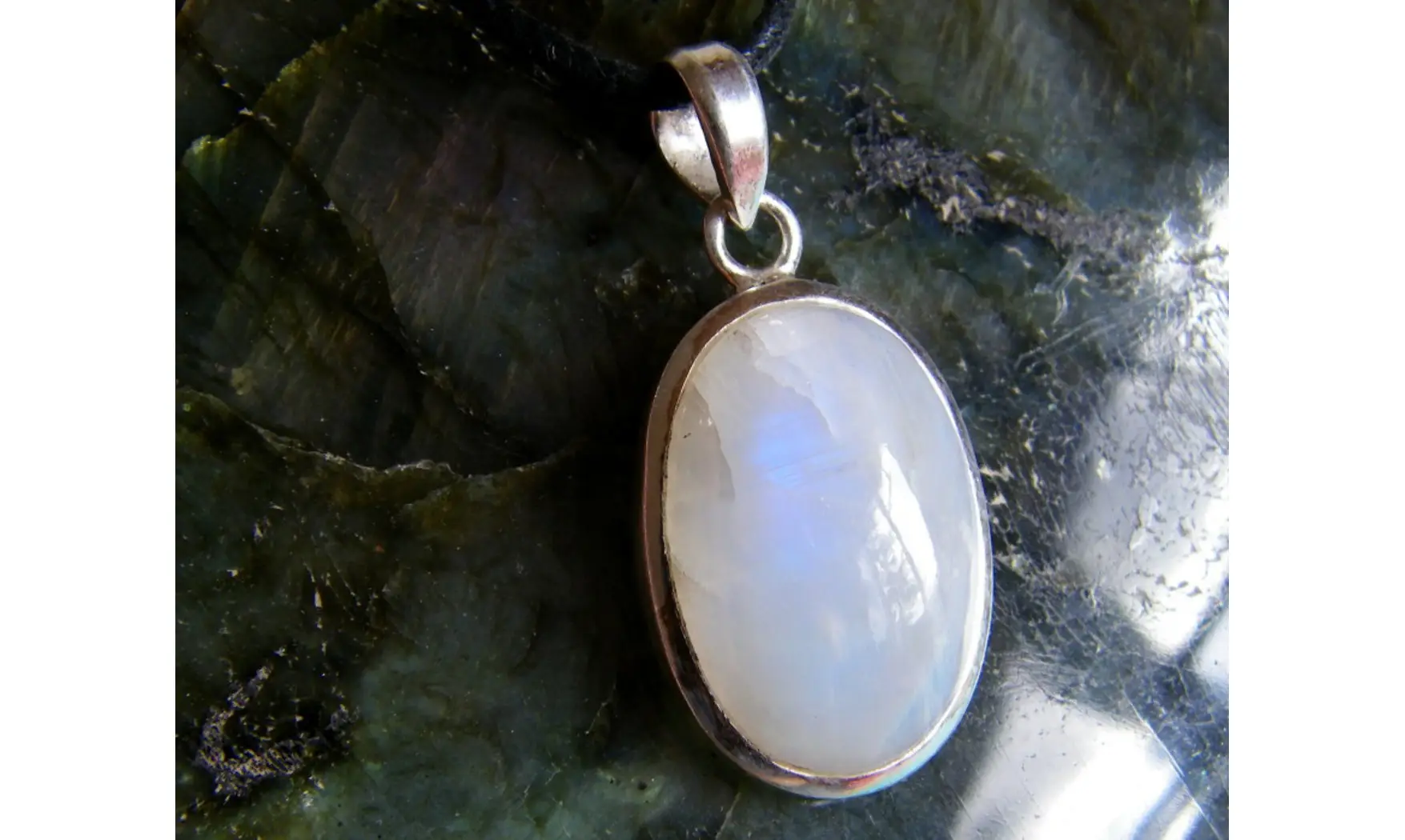 Pierre de Lune pendentif 3B & Argent