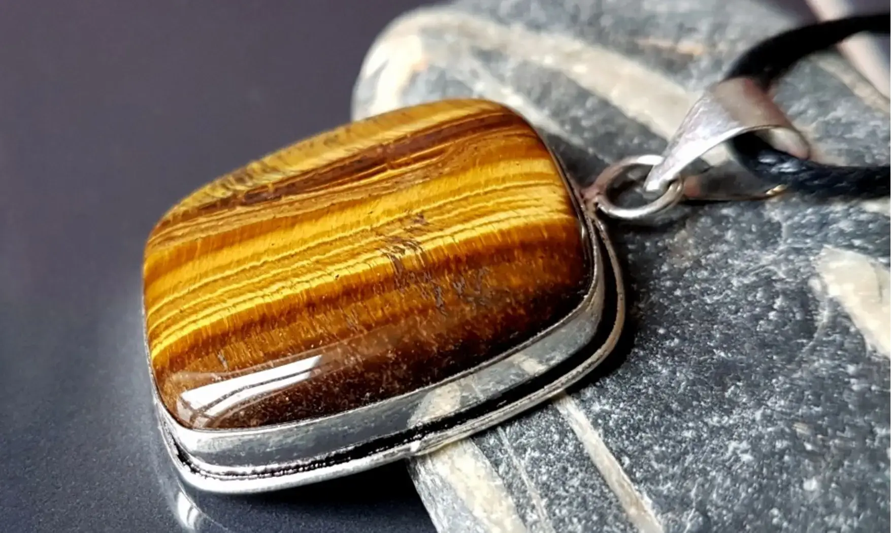 Oeil de Tigre 1 pendentif & Argent