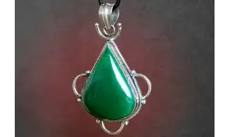 Malachite & 925 Silver plated pendant