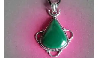 Malachite & 925 Silver plated pendant